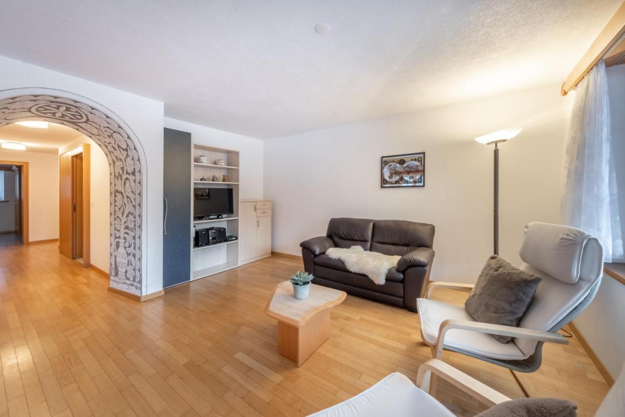 Quadernpark-Apartments Valens المظهر الخارجي الصورة
